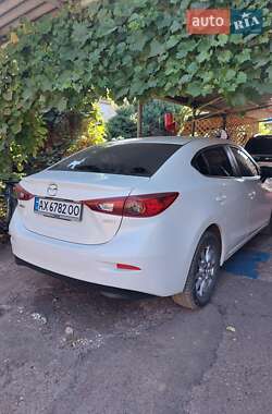 Седан Mazda 3 2013 в Слов'янську