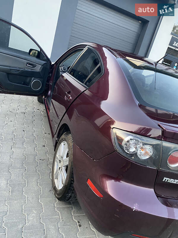 Седан Mazda 3 2006 в Богородчанах