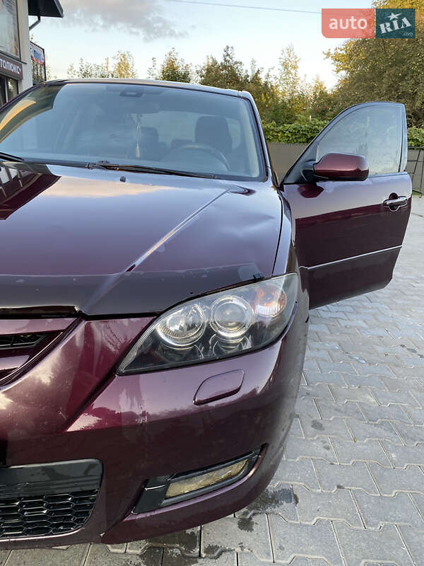 Седан Mazda 3 2006 в Богородчанах