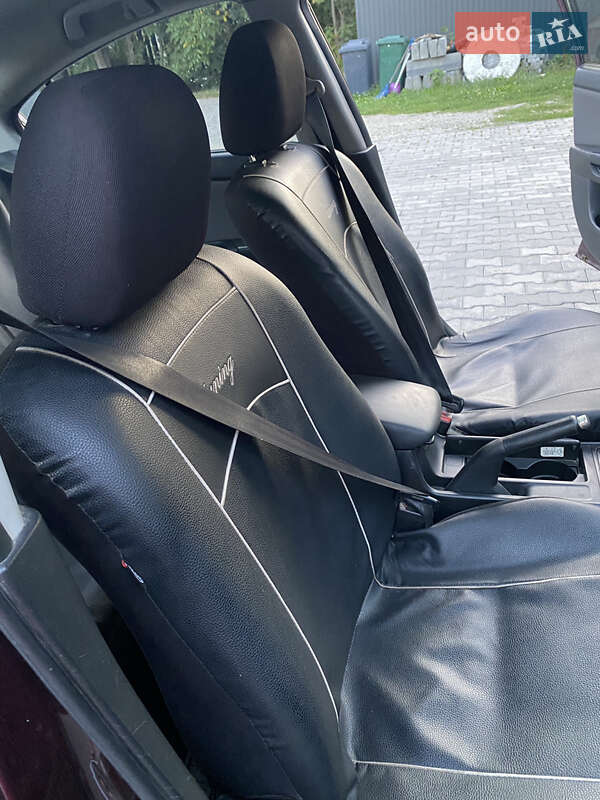 Седан Mazda 3 2006 в Богородчанах