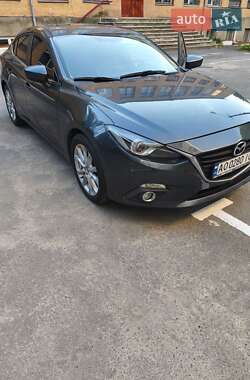 Седан Mazda 3 2014 в Виннице