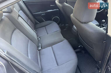 Седан Mazda 3 2006 в 