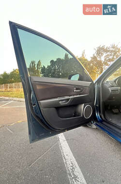 Седан Mazda 3 2006 в 