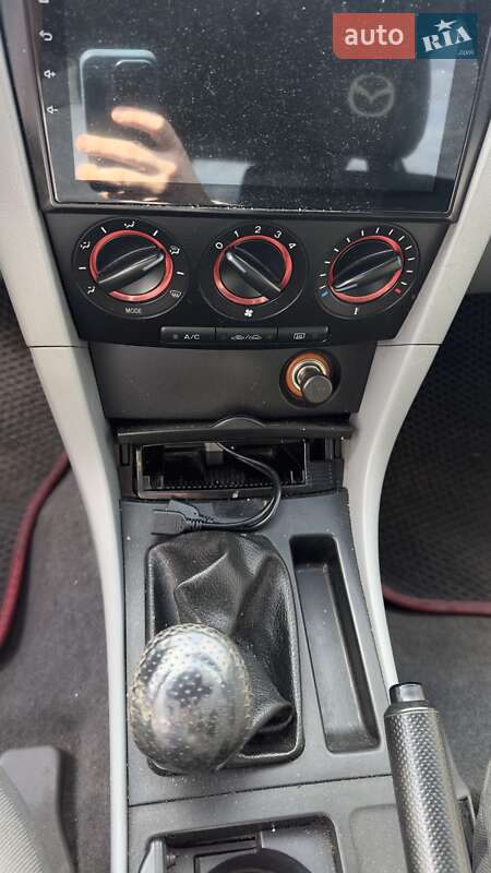 Хэтчбек Mazda 3 2006 в Борисполе
