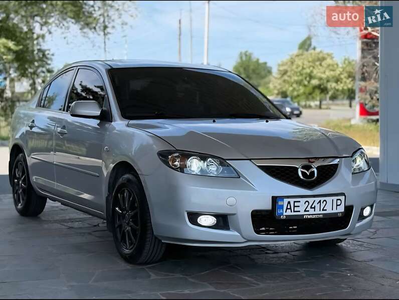 Седан Mazda 3 2007 в Дніпрі