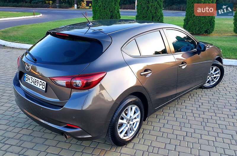 Хетчбек Mazda 3 2016 в Одесі