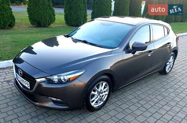 Хэтчбек Mazda 3 2016 в 