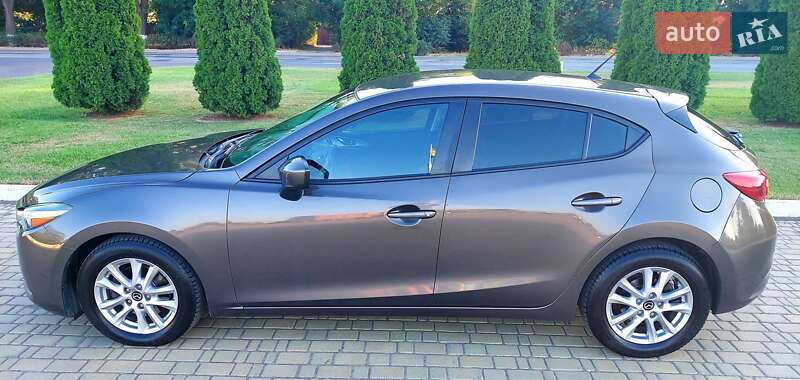Хетчбек Mazda 3 2016 в Одесі