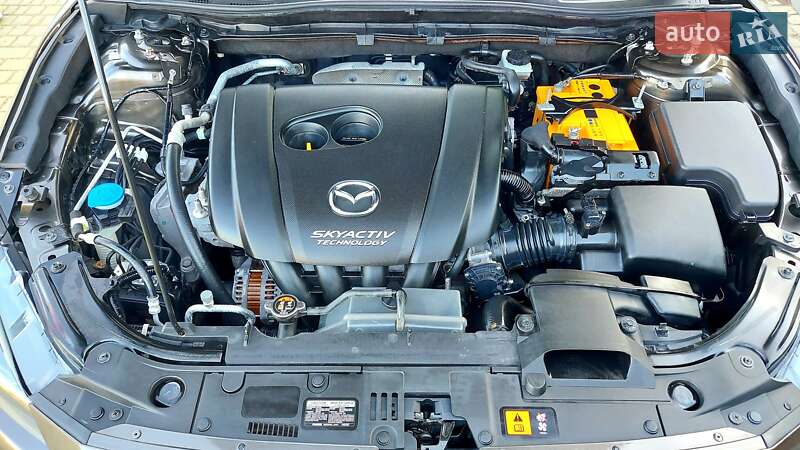 Хетчбек Mazda 3 2016 в Одесі