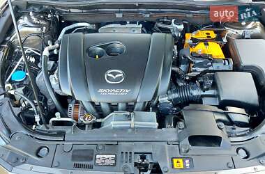 Хэтчбек Mazda 3 2016 в 