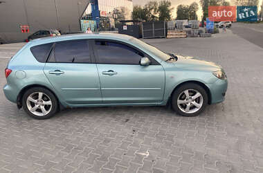 Хэтчбек Mazda 3 2004 в 