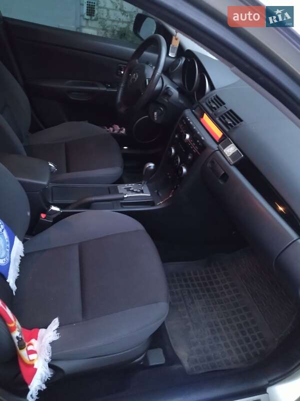 Седан Mazda 3 2008 в Днепре