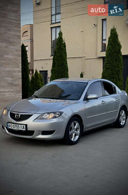 Седан Mazda 3 2006 в 