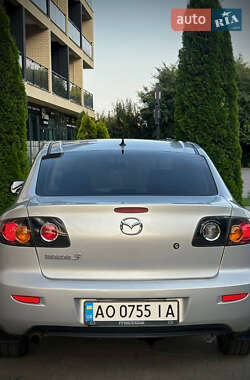 Седан Mazda 3 2006 в 