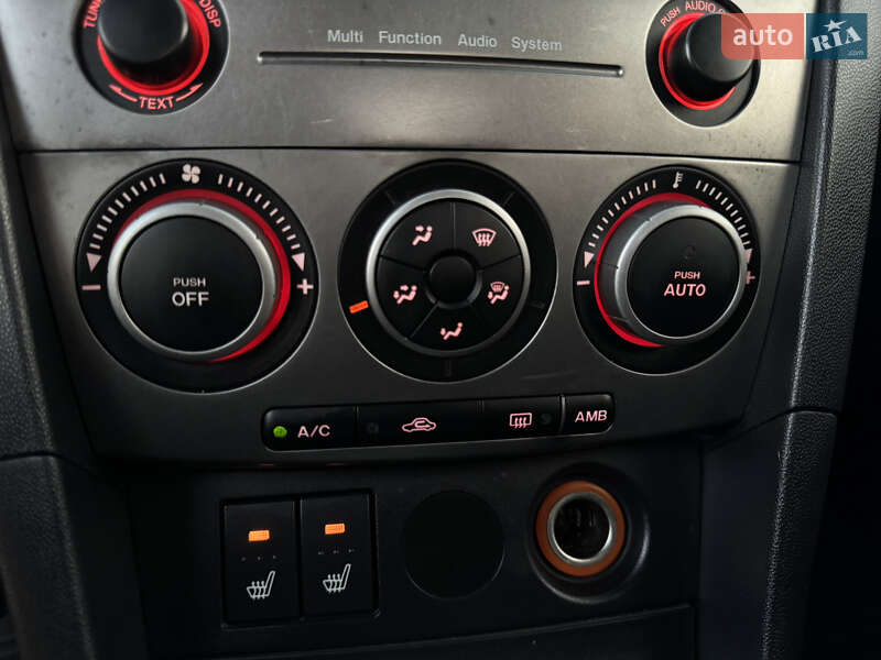 Седан Mazda 3 2007 в Ужгороде