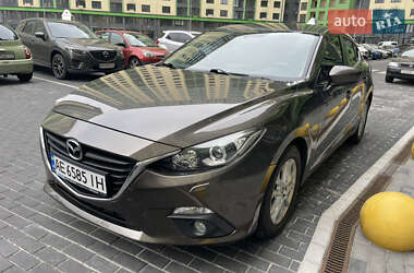 Седан Mazda 3 2014 в Києві