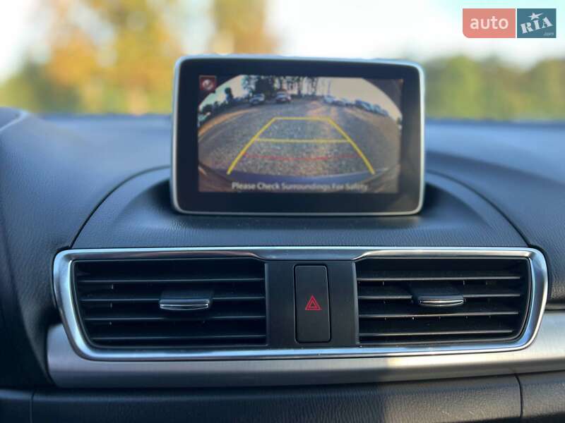 Седан Mazda 3 2014 в Стрые