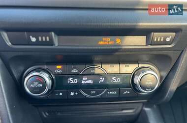 Седан Mazda 3 2014 в 