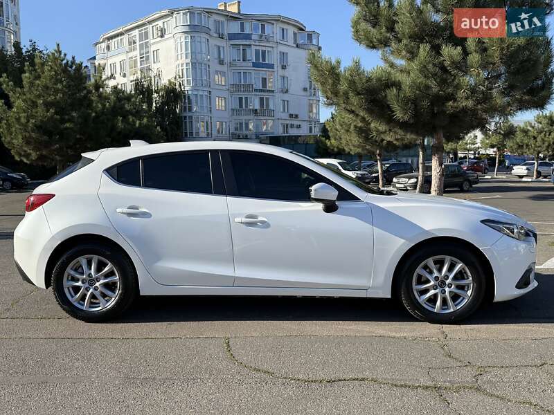 Хетчбек Mazda 3 2014 в Одесі