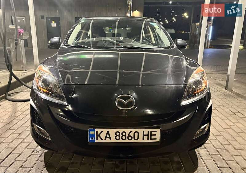 Седан Mazda 3 2011 в Киеве