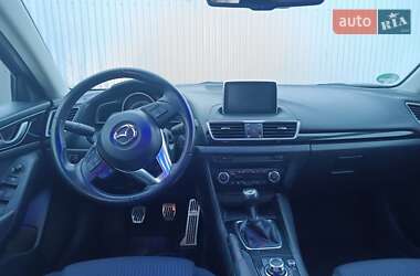 Хэтчбек Mazda 3 2014 в Косове