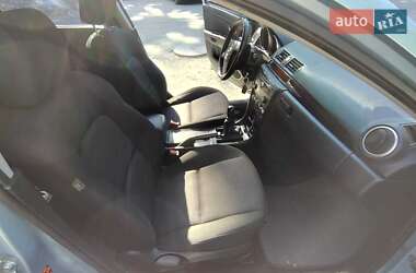 Седан Mazda 3 2007 в 