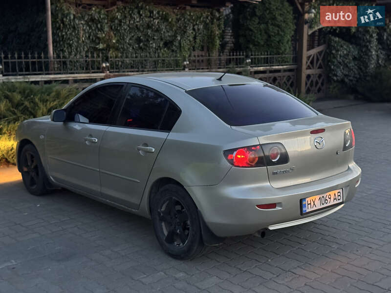 Mazda 3 2005