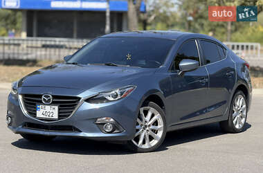 Седан Mazda 3 2014 в Днепре