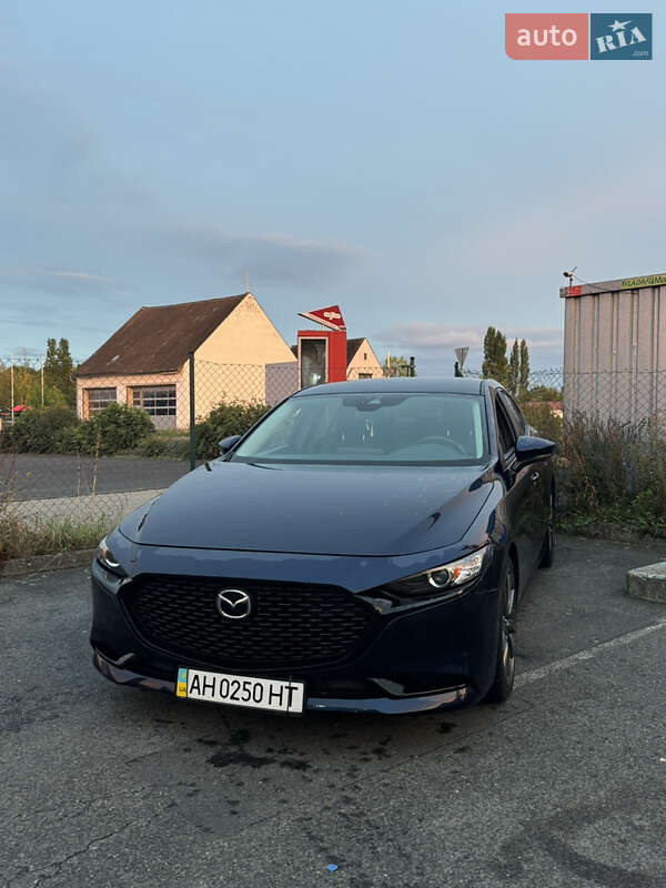 Седан Mazda 3 2019 в Киеве фото 4 Седан Mazda 3 2019 в Киеве