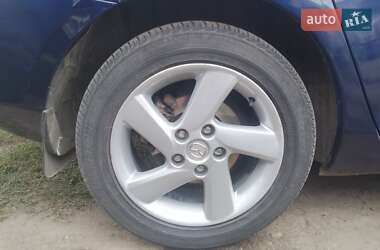 Седан Mazda 3 2005 в 