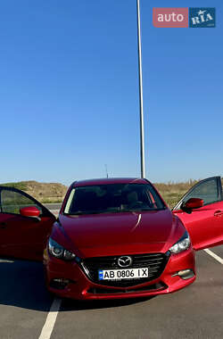 Хетчбек Mazda 3 2017 в Вінниці