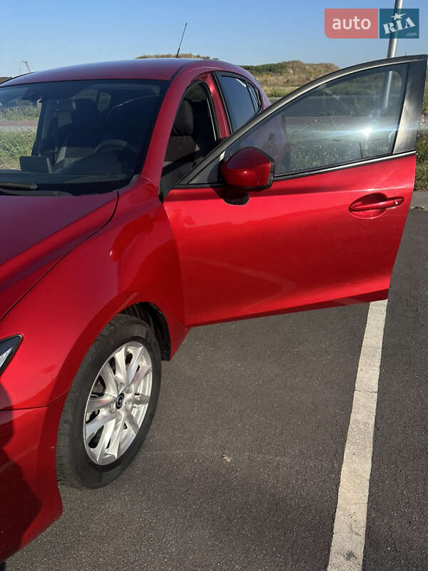 Хэтчбек Mazda 3 2017 в Виннице