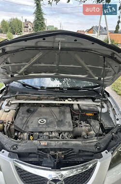 Седан Mazda 3 2005 в 