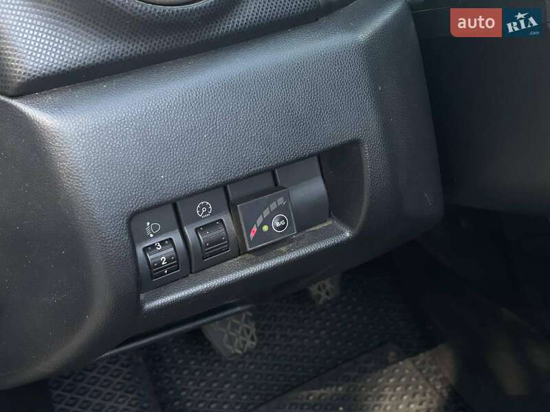 Седан Mazda 3 2007 в Дніпрі