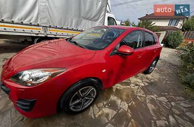 Хэтчбек Mazda 3 2011 в 