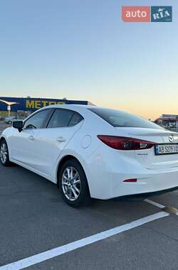 Седан Mazda 3 2013 в 