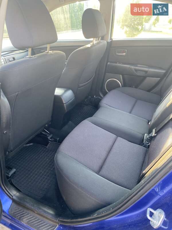 Седан Mazda 3 2008 в Львове