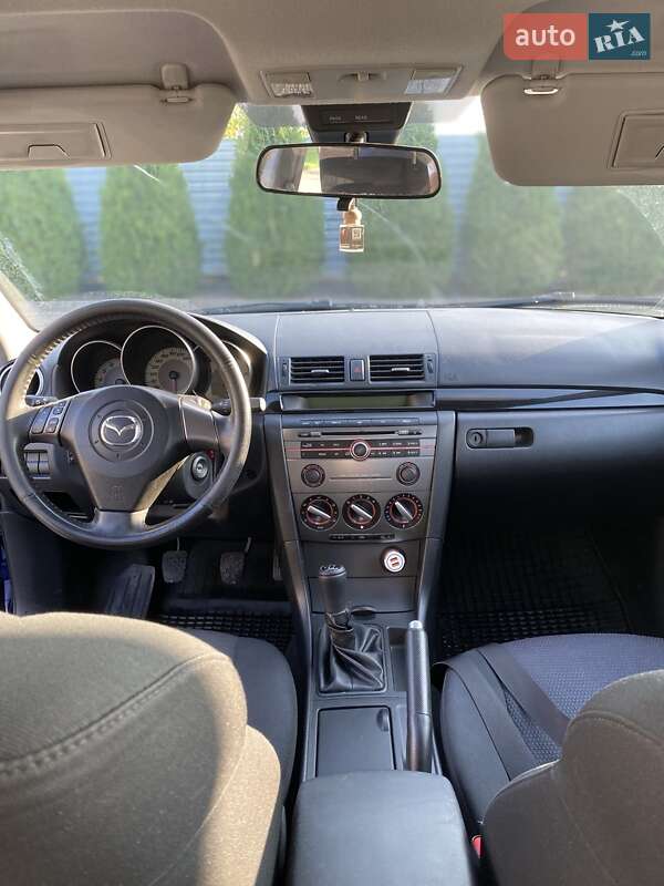 Седан Mazda 3 2008 в Львове