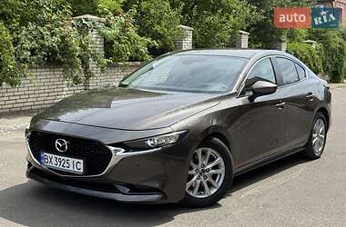 Седан Mazda 3 2019 в Киеве