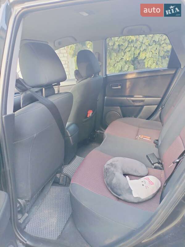 Хэтчбек Mazda 3 2006 в Днепре