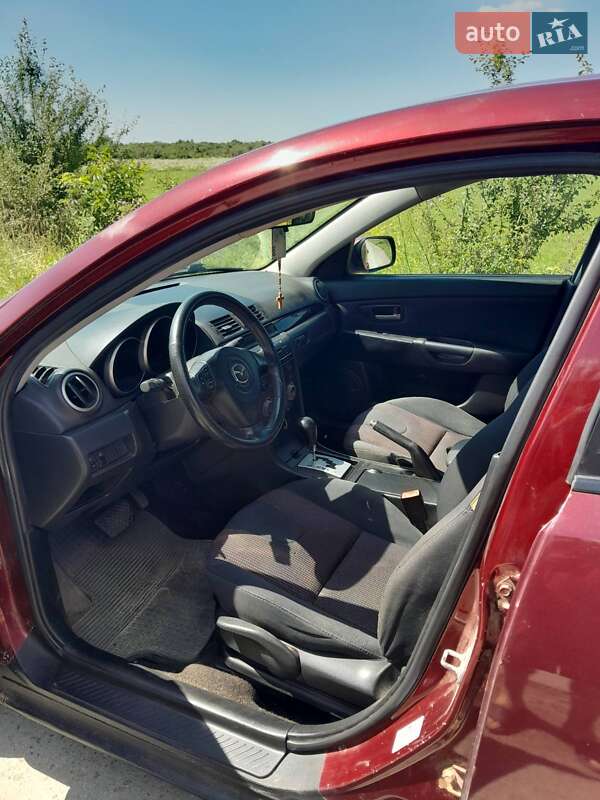Седан Mazda 3 2005 в Львове