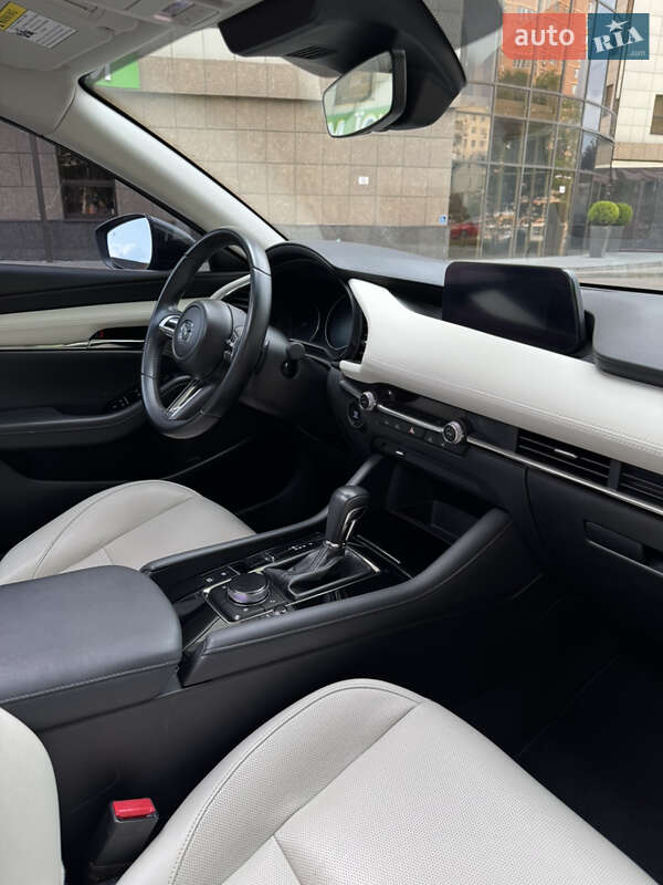 Седан Mazda 3 2019 в Одесі фото 10 Седан Mazda 3 2019 в Одесі