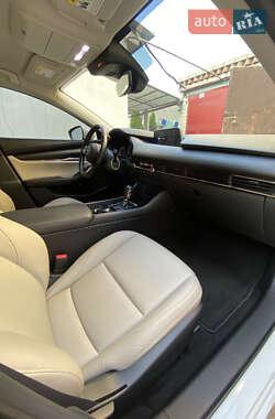 Седан Mazda 3 2018 в 