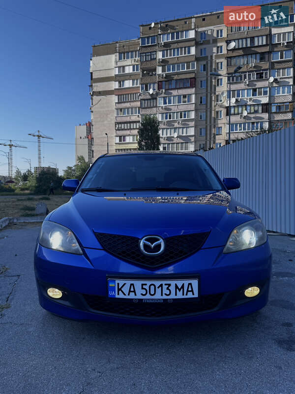 Хэтчбек Mazda 3 2007 в Киеве