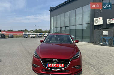 Хэтчбек Mazda 3 2017 в Луцке