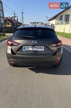 Хэтчбек Mazda 3 2014 в 