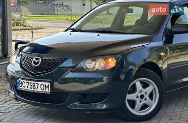 Хэтчбек Mazda 3 2005 в 