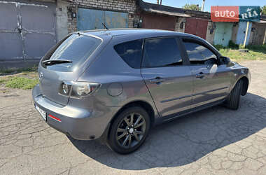 Хэтчбек Mazda 3 2006 в 