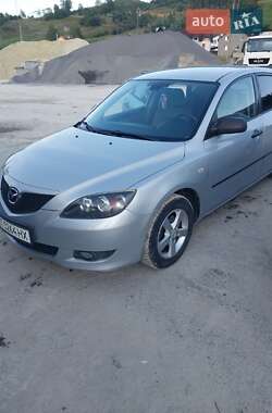 Хэтчбек Mazda 3 2006 в Ужгороде