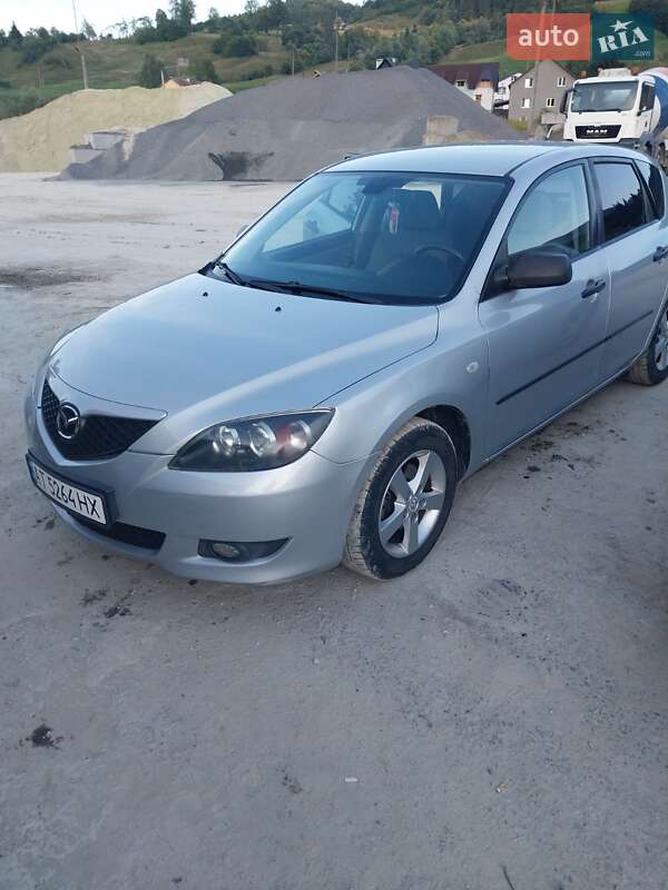 Хэтчбек Mazda 3 2006 в 
